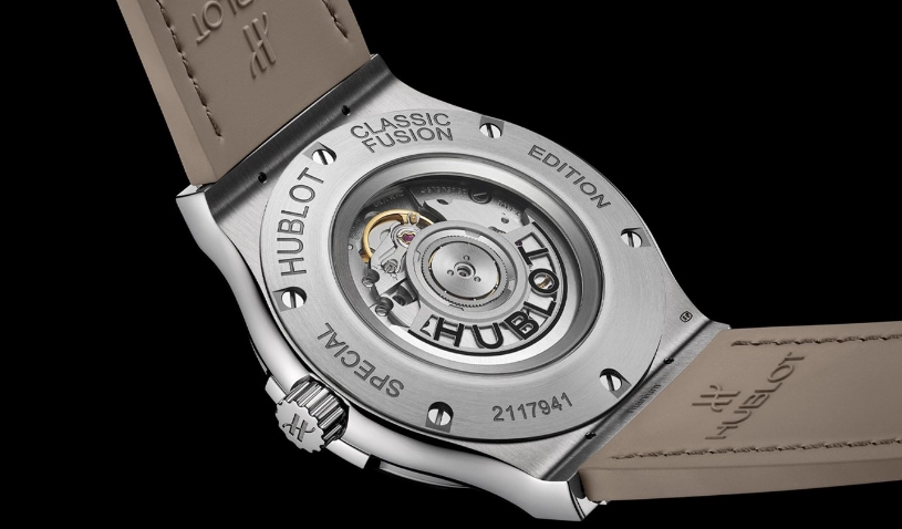 Hublot Essential Taupe一體式錶帶設計