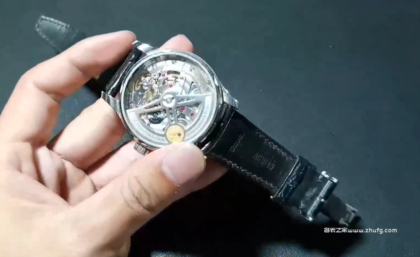 萬國葡七錶冠操作說明
