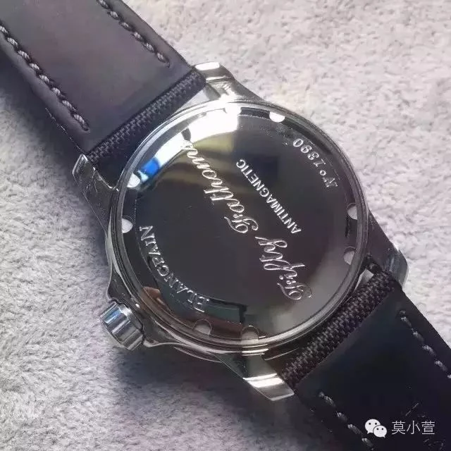 寶珀五十噚黑色