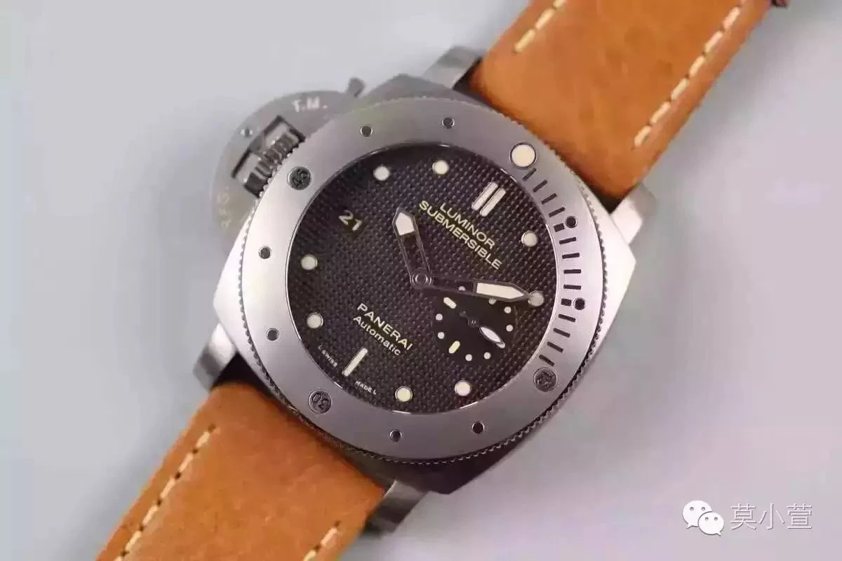 沛納海錶帶細節