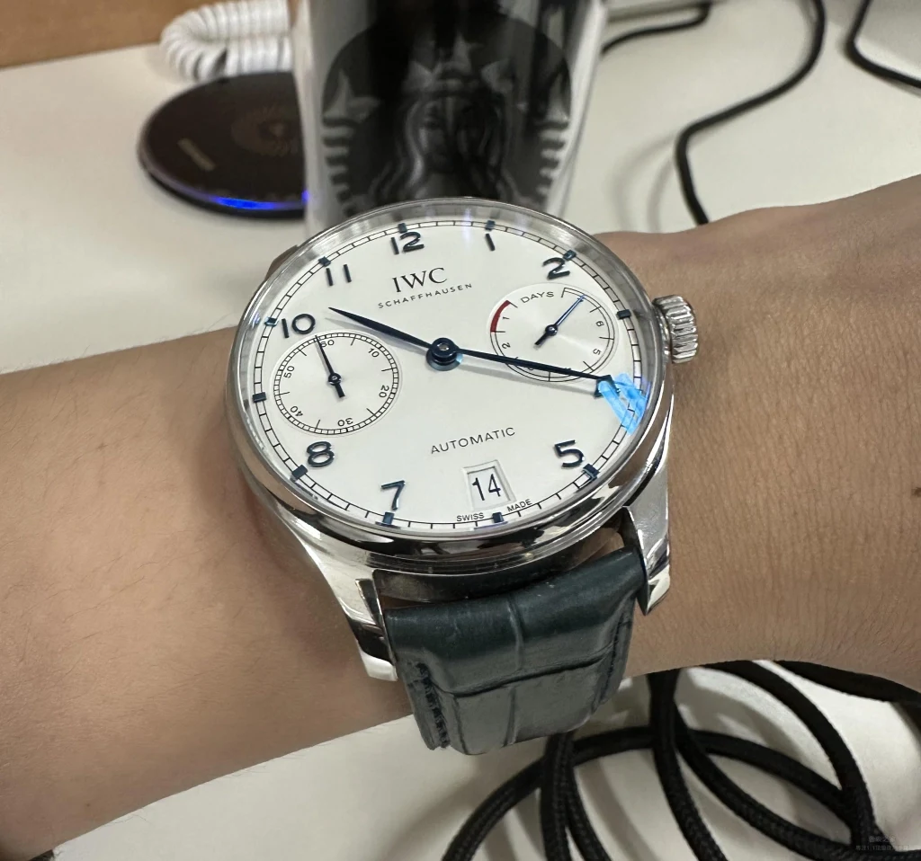IWC萬國錶復刻版本工藝細節
