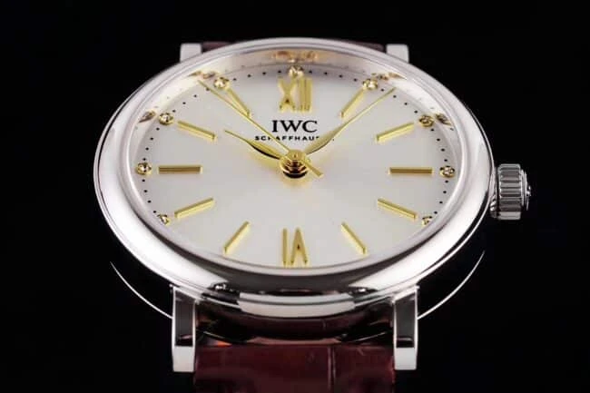 IWC万国复刻表柏涛菲诺女表34mm张钧甯同款细节图